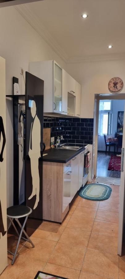 Apartament Meri *